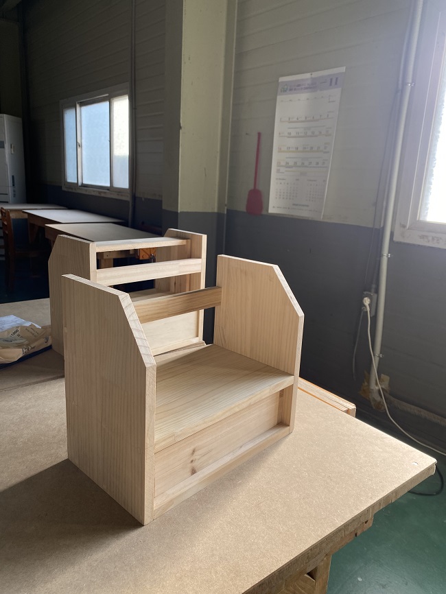 가구공방창업 및 생활목공기술 전수 수업 시작